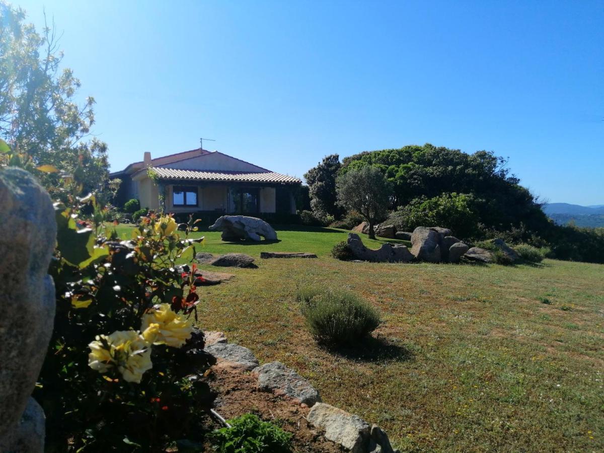 Agriturismo Fioredda Aglientu Exteriér fotografie